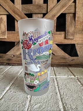 catstudio "Richmond, Virginia " Frosted Novelty Glass (27)